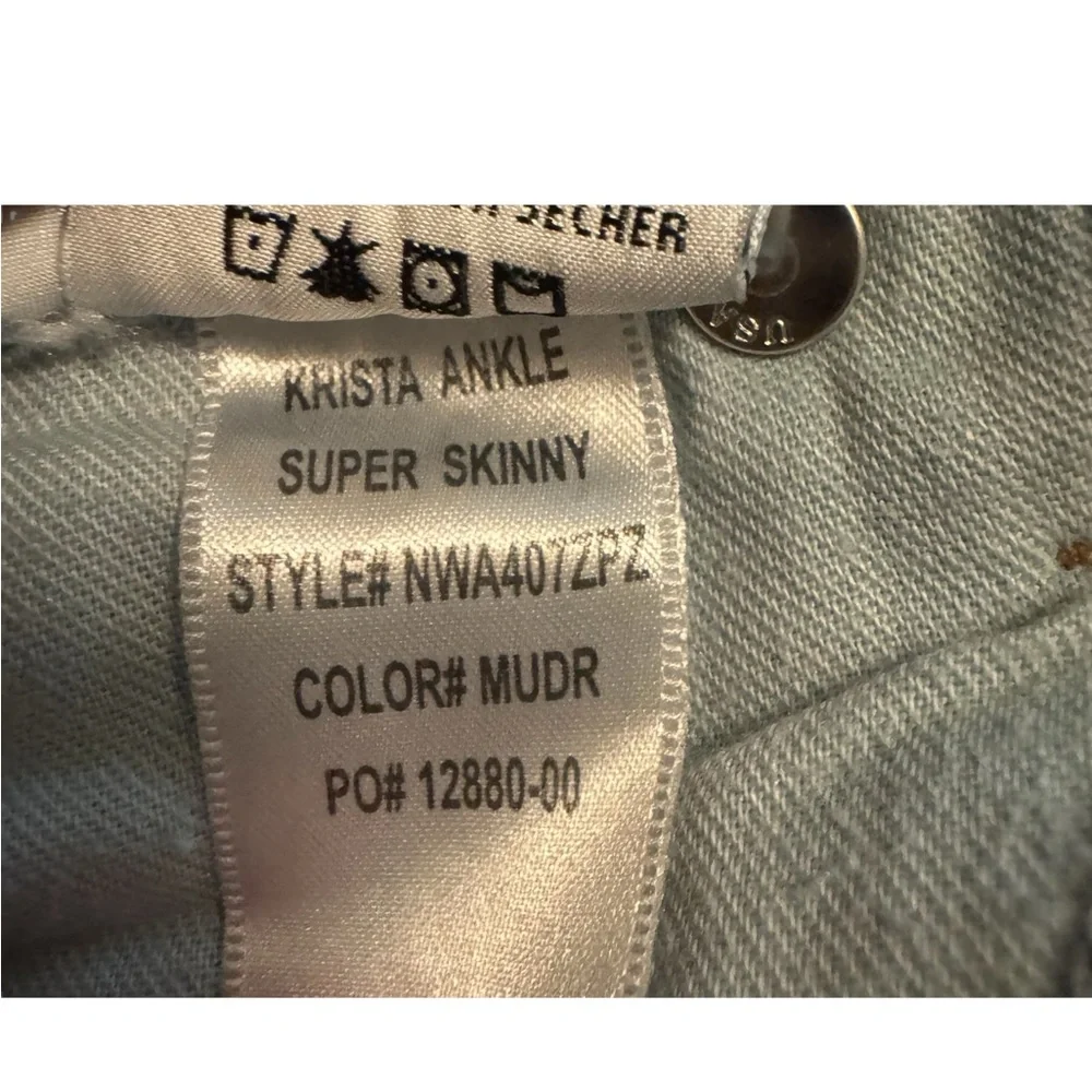 Hudson Krista Ankle Skinny Jeans - Picture 7 of 7